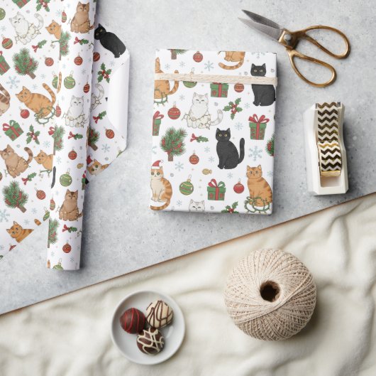 Kerstverpakkings papier met vrolijke katten (Crafts)