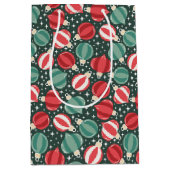 Kerstversiering Baubles rood groen Medium Cadeauzakje (Voorkant)