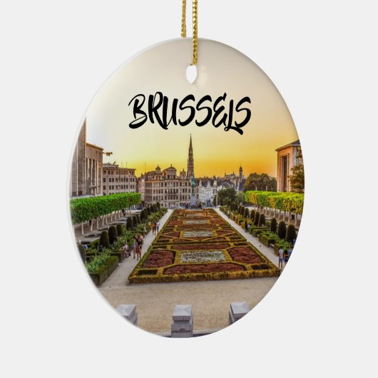 kerstversiering in Brussel Keramisch Ornament (Rechts)