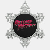 kerstversiering in de bastard Factory Logo Tin Sneeuwvlok Ornament (Voorkant)