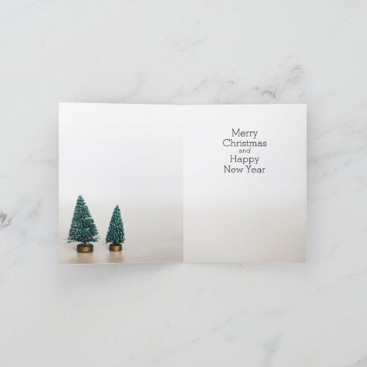 Kerstversiering in wit en rood, vaas, Kerstkaart Feestdagen Kaart (Binnen)