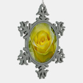 Kerstversiering met één gele roos tin sneeuwvlok ornament (Links)