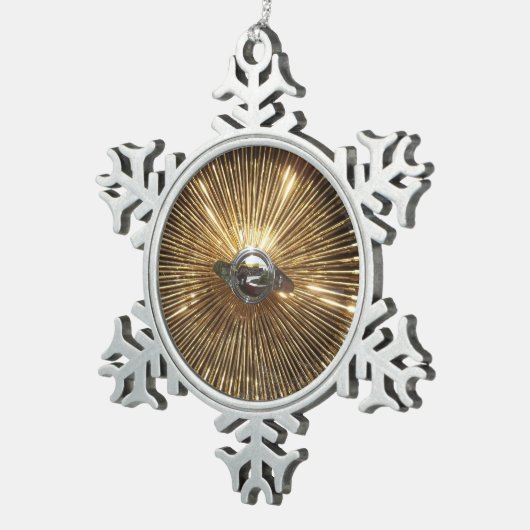 kerstversiering met langwerpige wiel tin sneeuwvlok ornament (Rechts)