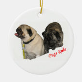 kerstversiering met pugs Rule Keramisch Ornament (Voorkant)