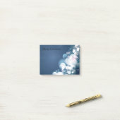 kerstversiering op een blauwe achtergrond post-it® notes (Op bureau)