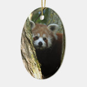 Kerstversiering - rode panda keramisch ornament (Links)