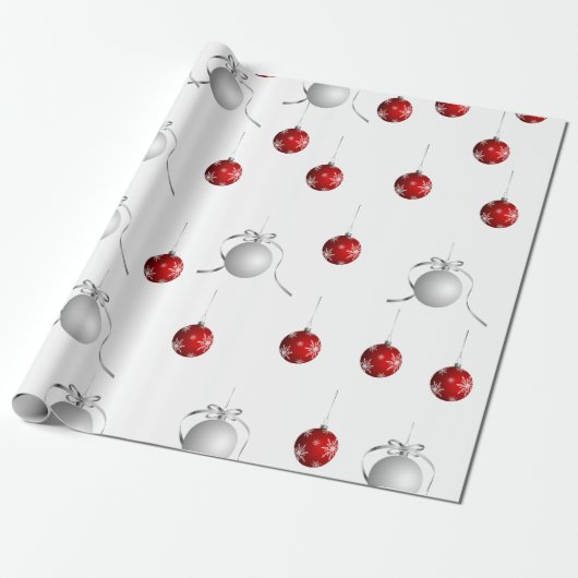 Kerstversiering rood en zilver cadeaupapier (Uitgerold)