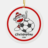 kerstversiering van Sock Monkey Soccer Boy Keramisch Ornament (Voorkant)