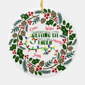 Kerstversieringen, Kerstkrans die aangestoken word Keramisch Ornament (Achterkant)