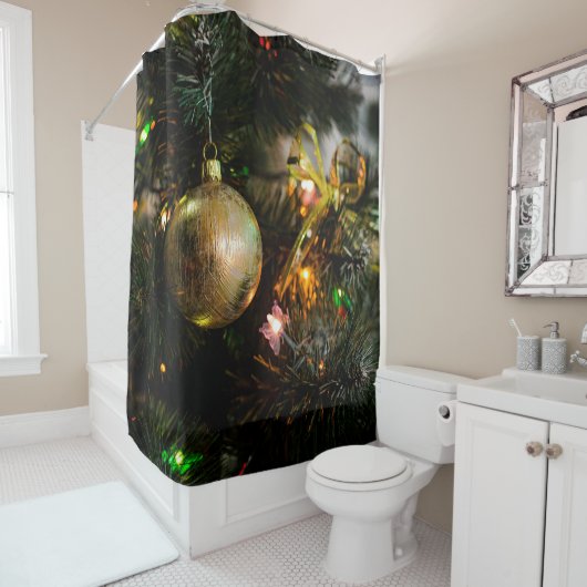 kerstversieringen op de kerstboom douchegordijn (In situ)