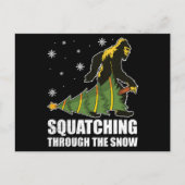 Kerstvoet die door de sneeuw kruipt briefkaart (Voorkant)