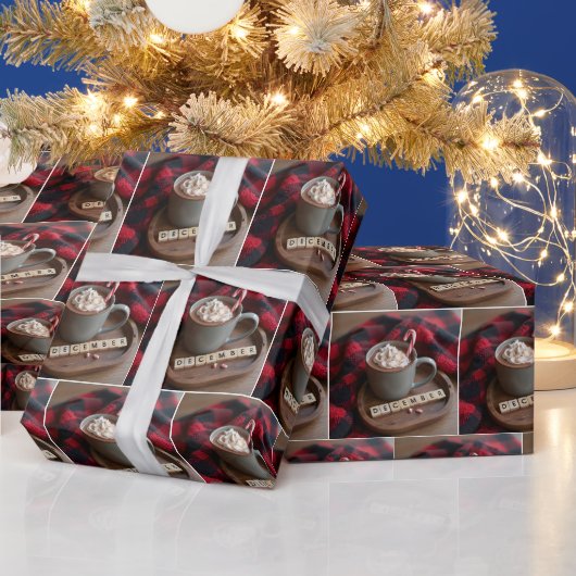 Kerstwarme cacao met snoepriet cadeaupapier (Feestdagen)