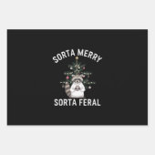 Kerstwasbeer Sorta Merry Sorta Feral Xmas Inpakpapier Vel (Voorkant)
