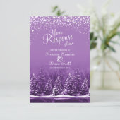 Kerstwinter bruiloft bomen paarse antwoordkaart RSVP kaartje (Staand voorkant)