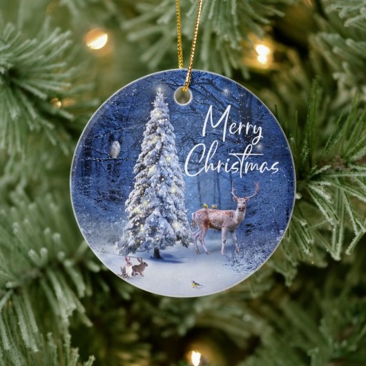 Kerstwintersneeuw bedekt met boomlampjes keramisch ornament (Boom)