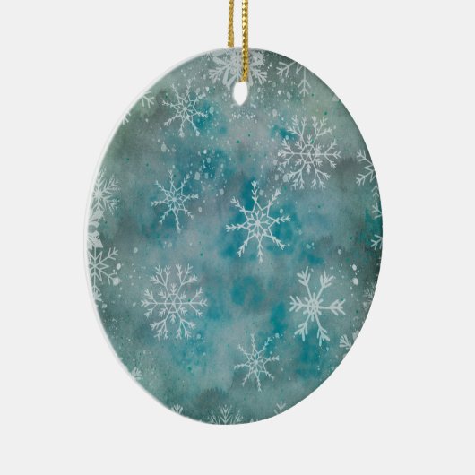 Kerstwinterwitte sneeuwvlokken op blauw keramisch ornament (Rechts)