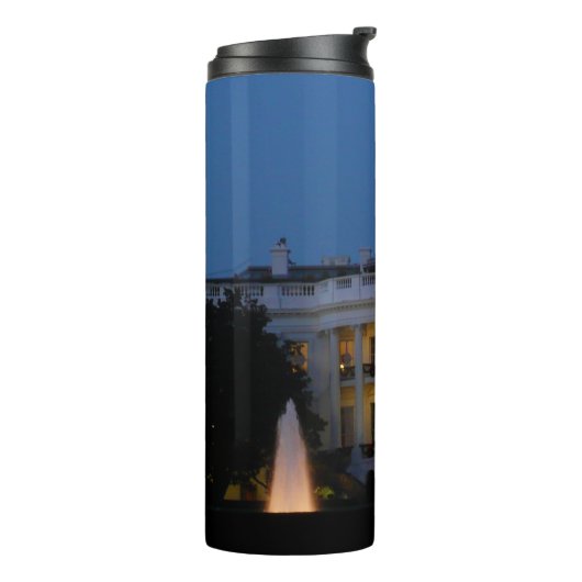 Kerstwit huis in Washington DC Thermosbeker (Gedraaid links)