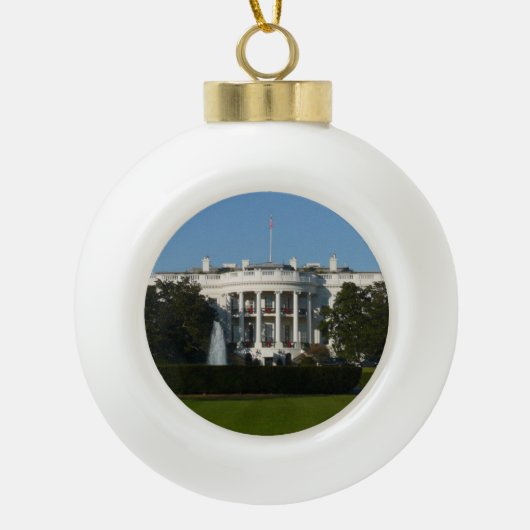 Kerstwit huis voor Feestdagen Washington DC Keramische Bal Ornament (Voorkant)