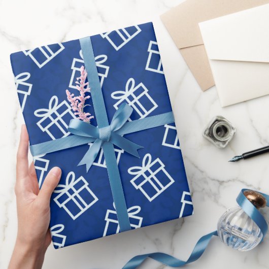 Kerstwitte Cadeaus met blauwe achtergrond Cadeaupapier (Geschenken)