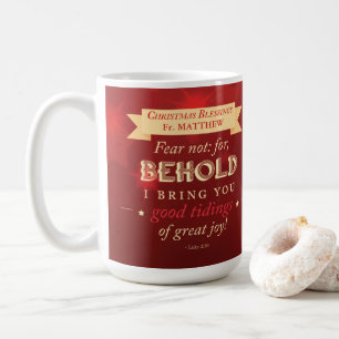 Kerstzegeningen voor priesters, rode en gouden ste koffiemok