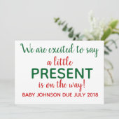 Kerstzwangerschapsuitkondiging onthullen feestdagenkaart (Staand voorkant)