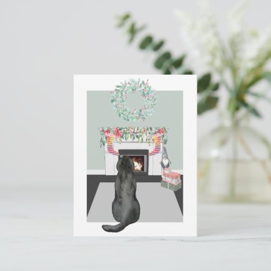Kerstzwarte labrador Dog Fireplace Scene Feestdagenkaart (Staand voorkant)
