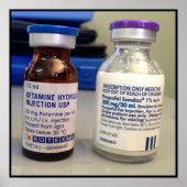 Ketamine en Propofol flacons Poster (Voorkant)