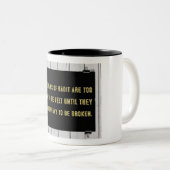 Ketens van Habit Tweekleurige Koffiemok (Voorkant rechts)