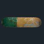 Ketsenschets met wilde bloemen en Planten Persoonlijk Skateboard<br><div class="desc">Er gebeurt veel op dit schilderij van Jennifer Goldberger. Een bloemetjesschets neemt het middelpunt,  en kleine bomen vormen de achtergrond. Ventilatoren van Eugene Delacroix en Edward Hopper willen dit stuk kopen!</div>