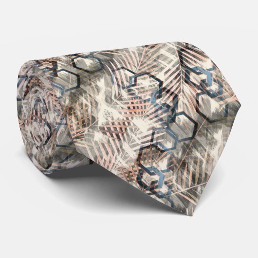 Kettingen op palmbladeren. stropdas (Opgerold)