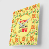 Keuken die zijn gesust met een pluizenpatroon vierkante klok (Hoek)