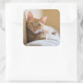 Keuken op de bank vierkante sticker (Tas)