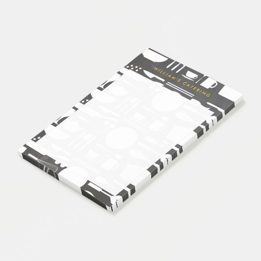 Keukencollage op de achtergrond van het karton post-it® notes (Schuin)