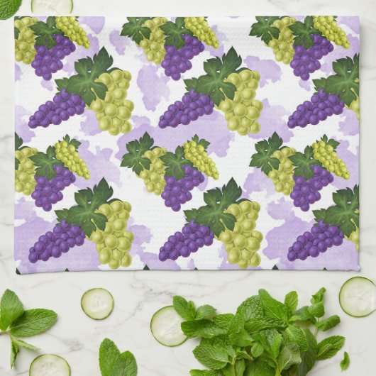 Keukenkeuken met een betegeld fruitpatroon voor dr theedoek (Gevouwen)