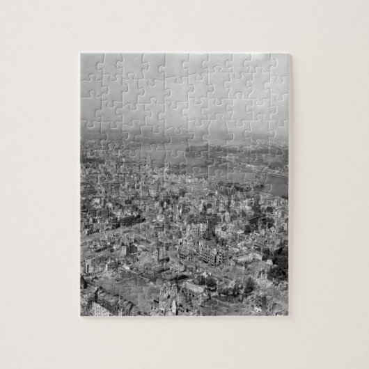 Keulen kathedraal staat niet beschadigd_War Afbeel Legpuzzel (Verticaal)