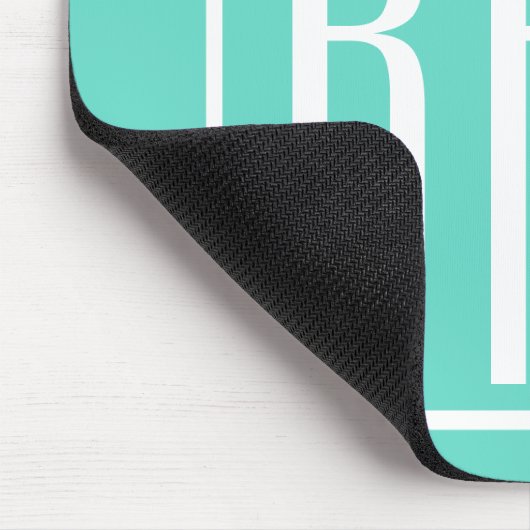 Keurig Modern 3 Initiaal Monogram | Wit Op Aqua Muismat (Hoek)