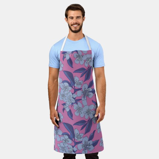Keurige Roze Bloemige All-Over Print Schort (Gedragen)
