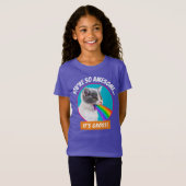 Keuten spuugt regenboog op t-shirt (Voorkant volledig)