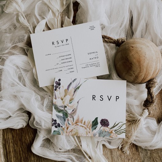 Keuze uit het menu White Floral RSVP-kaart
