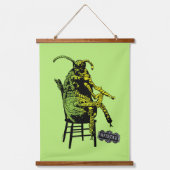 Keversap | Kever in stoel Hangend Wandkleed (Voorkant)