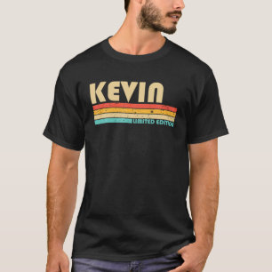 KEVIN-naam Aangepaste Funny Retro Vintage geboren T-shirt