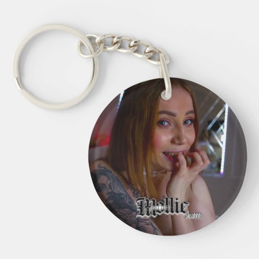 KEY-CHAIN MOLLY_YEAHHH SLEUTELHANGER (Voorkant)
