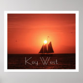 Key West, Sailboat Silhouette bij Sunset Poster (Voorkant)