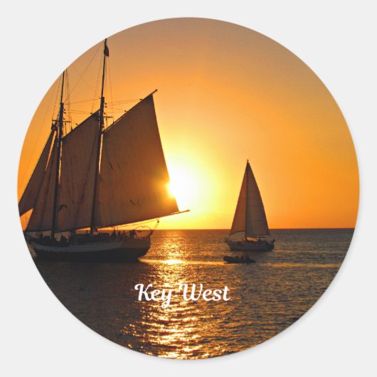 Key West, zonsondergang en zeilboten, Ronde Sticker (Voorkant)