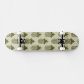 Khaki Pineapple Pattern Skateboard (Horizontaal)