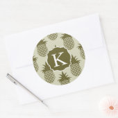 Khaki Pineapple Pattern | Voeg je Initiaal toe Ronde Sticker (Envelop)