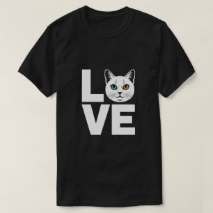 Khao Manee Kat Liefde Odd Eye Design T-shirt