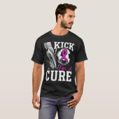 Kick For A Breast Cancer Awareness Nk Ribbon Socce T-shirt (Voorkant volledig)