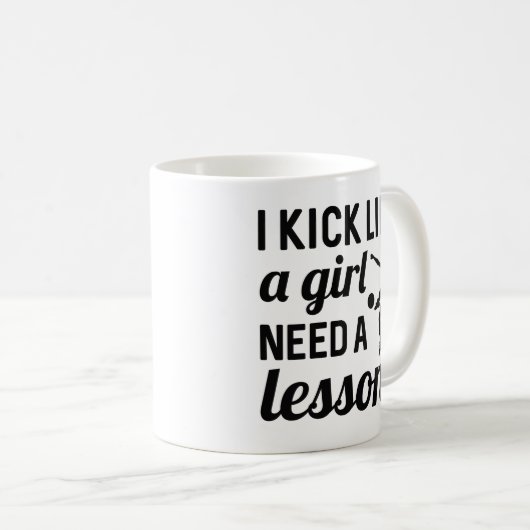 Kick Like A Girl Need A Lesson Koffiemok (Voorkant rechts)