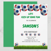 Kick Up Voetbal verjaardagsuitnodiging Kaart (Voorkant / Achterkant)